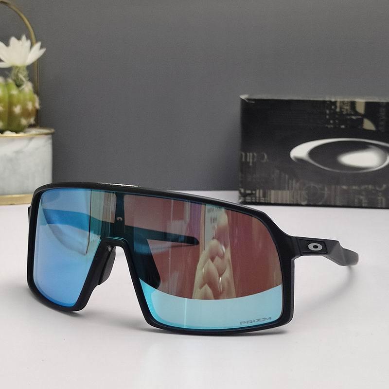 Oakley Sunglasses 220